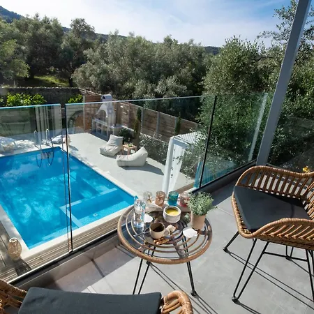 Lefkas Villa